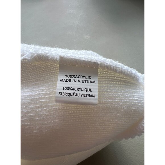 Beechfield BOS Boston Hockey Beanie Hat Unisex OS White Acrylic Cozy Knit Staple - Picture 4 of 6